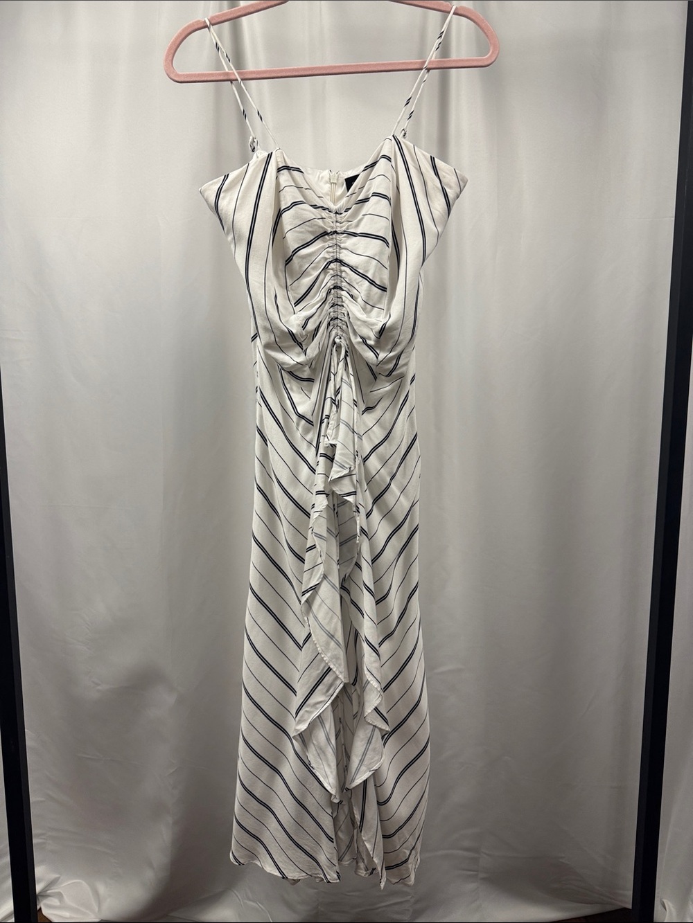 Bardot Ivory & Black Chevron Stripe Ruched Midi Dress Size 8 - Picture 2 of 16